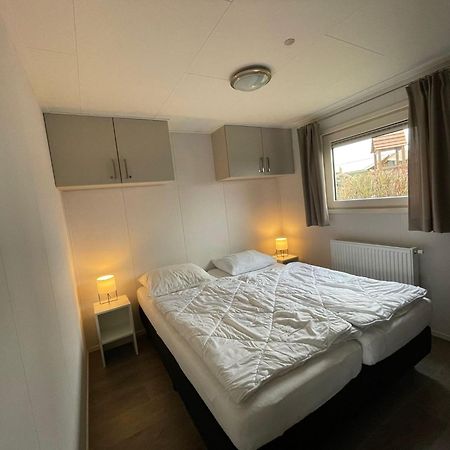 Chalet Op Gezellige Familiecamping Bij Zee Kamperland Dış mekan fotoğraf